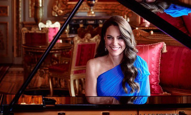 Princess Kate and Andrew Lloyd Webber open Liverpool's Eurovision final by playing the piano