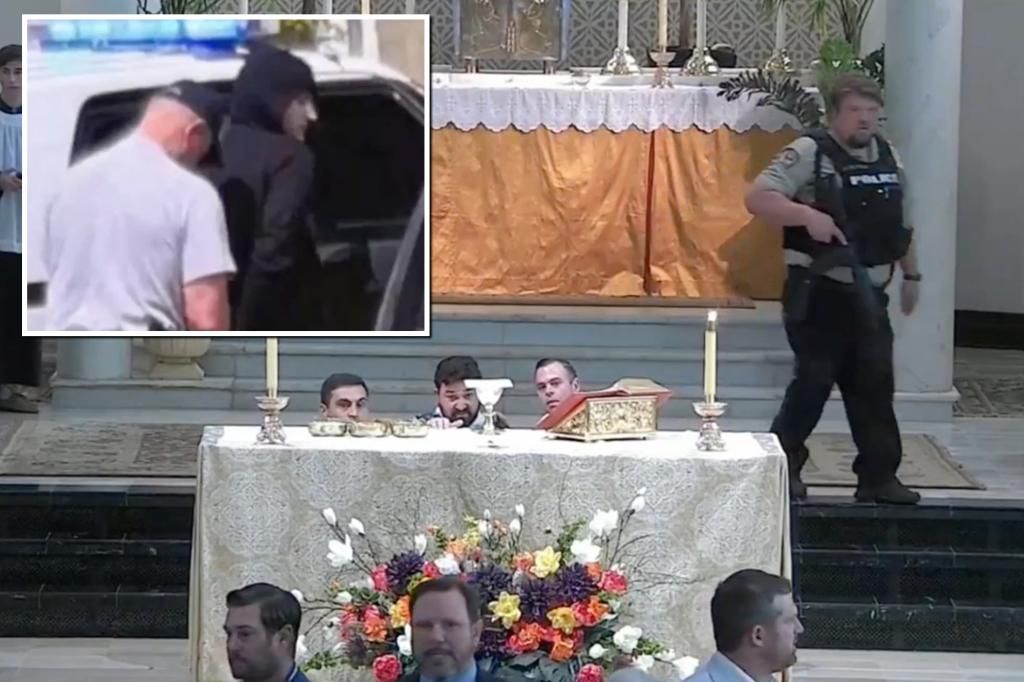 Brave parishioners stop armed teen from entering church service packed with children: Video