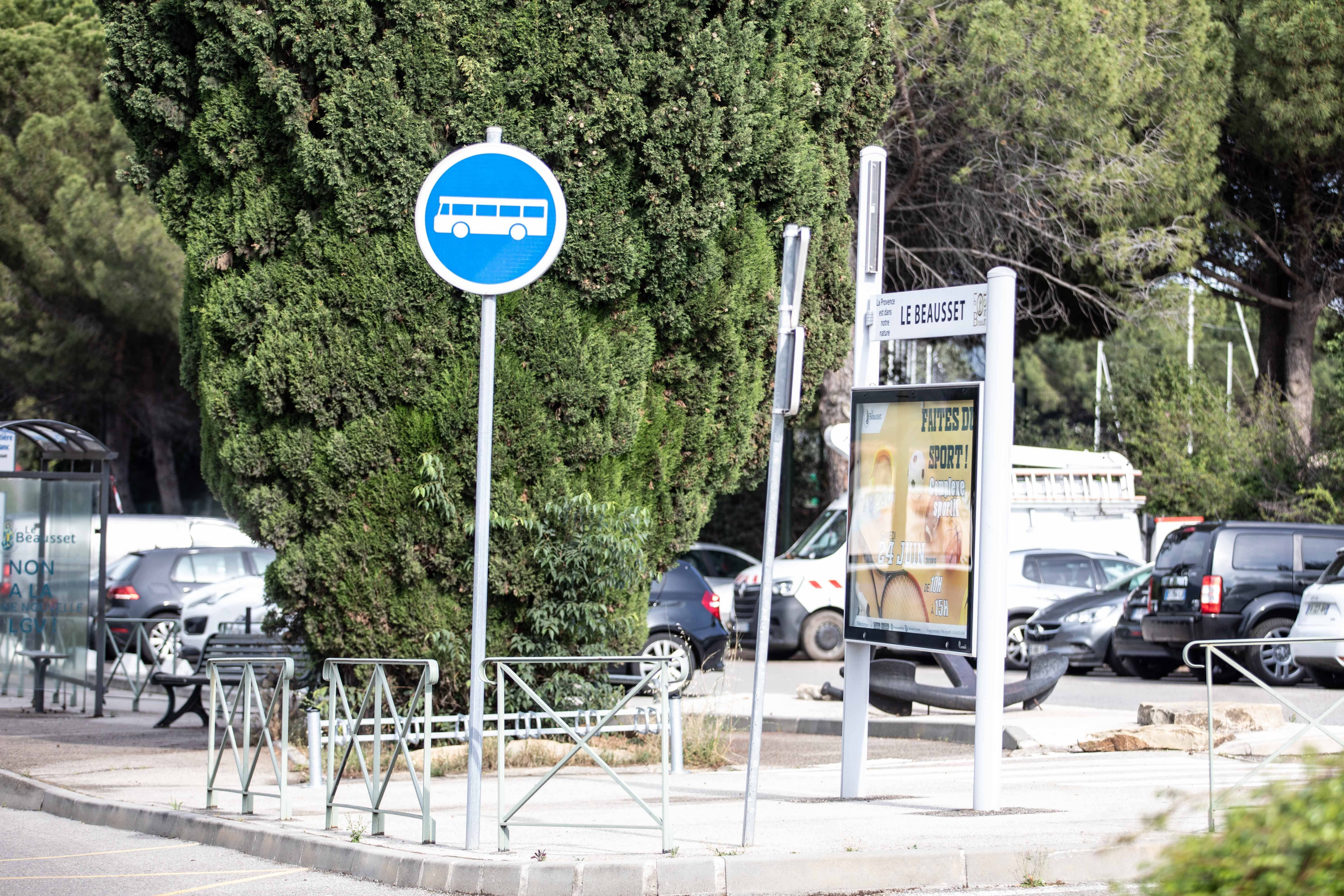 Adolescent de 15 ans foudroyé dans le Var: "avec ou sans séquelles, mais il s'en sortira", promet son père