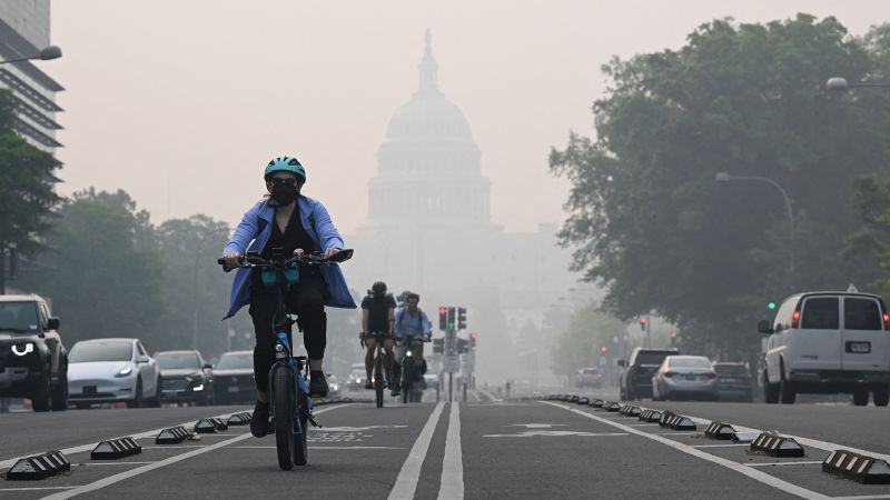 Wildfire smoke: Should people still be worried about health effects? Our medical analyst explains