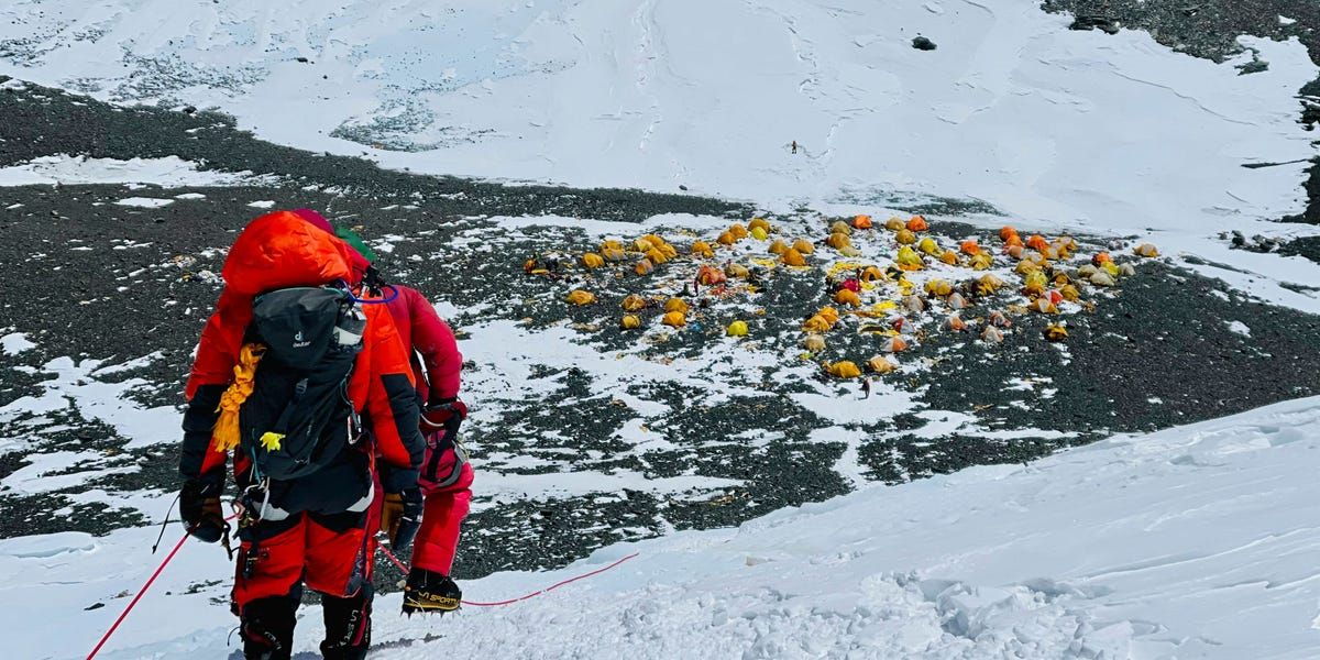 Climber Saved From Mt Everest Accused of Refusing to Pay Rescue Fee