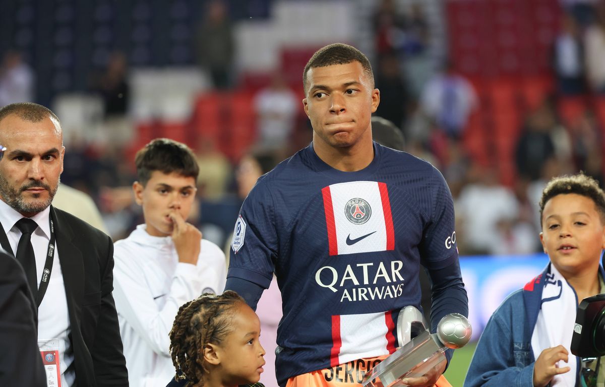 Mercato : Mbappé avait signé la lettre et informé le club de sa décision " dès juillet 2022 "