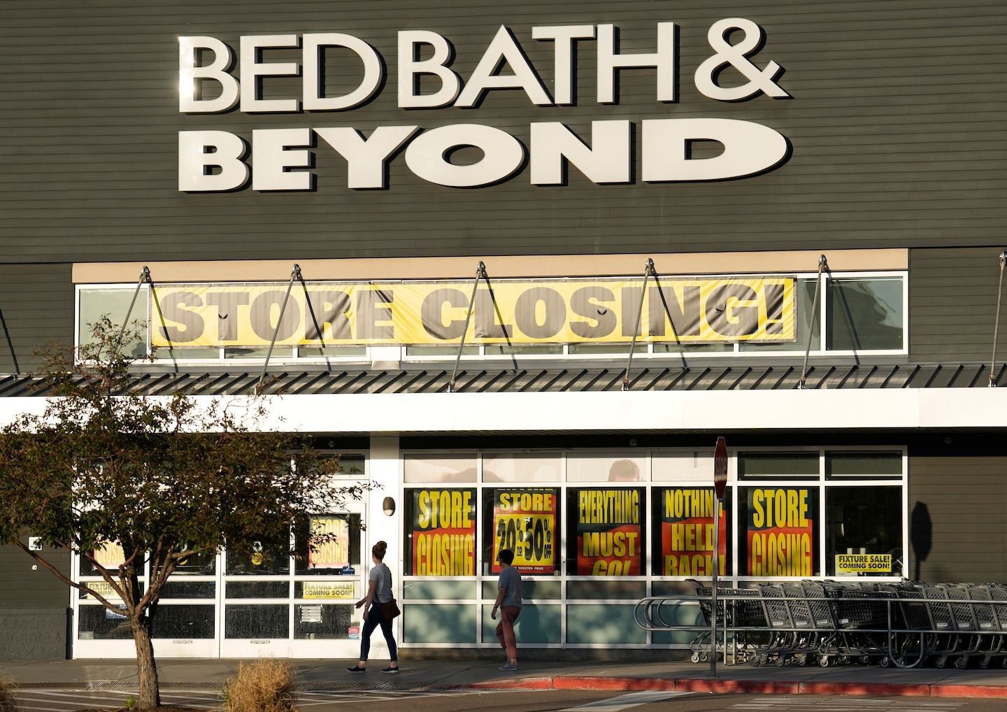 Overstocks bids $21.5 million for Bed Bath & Beyond assets