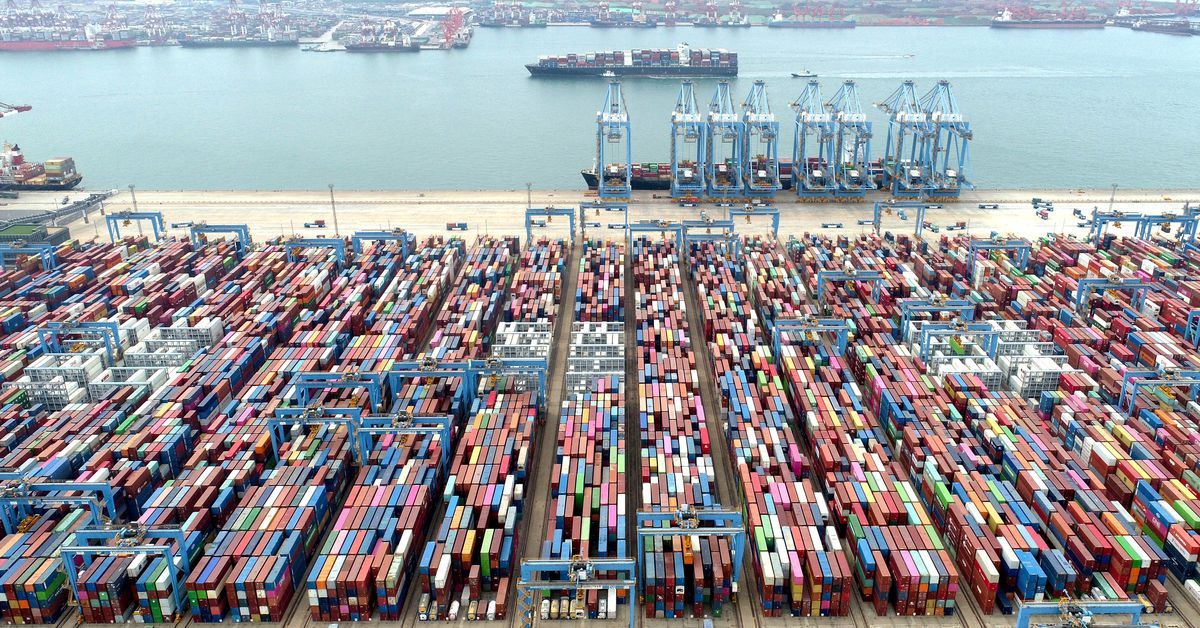 China's exports fall most in three years as global economy falters