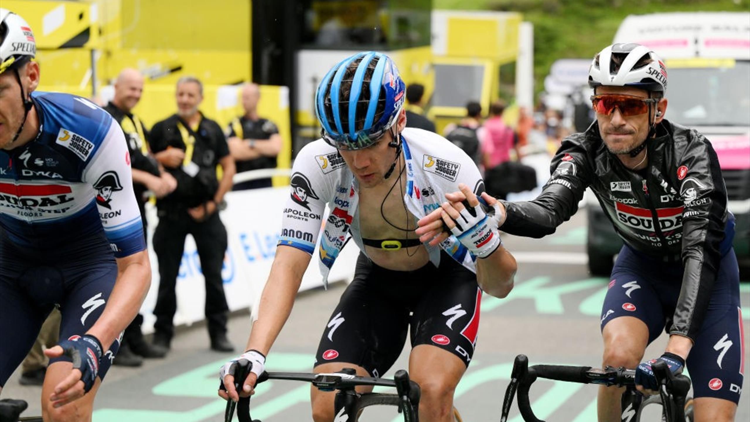 Tour de France 2023 | Blessé, Fabio Jakobsen arrête les frais et abandonne