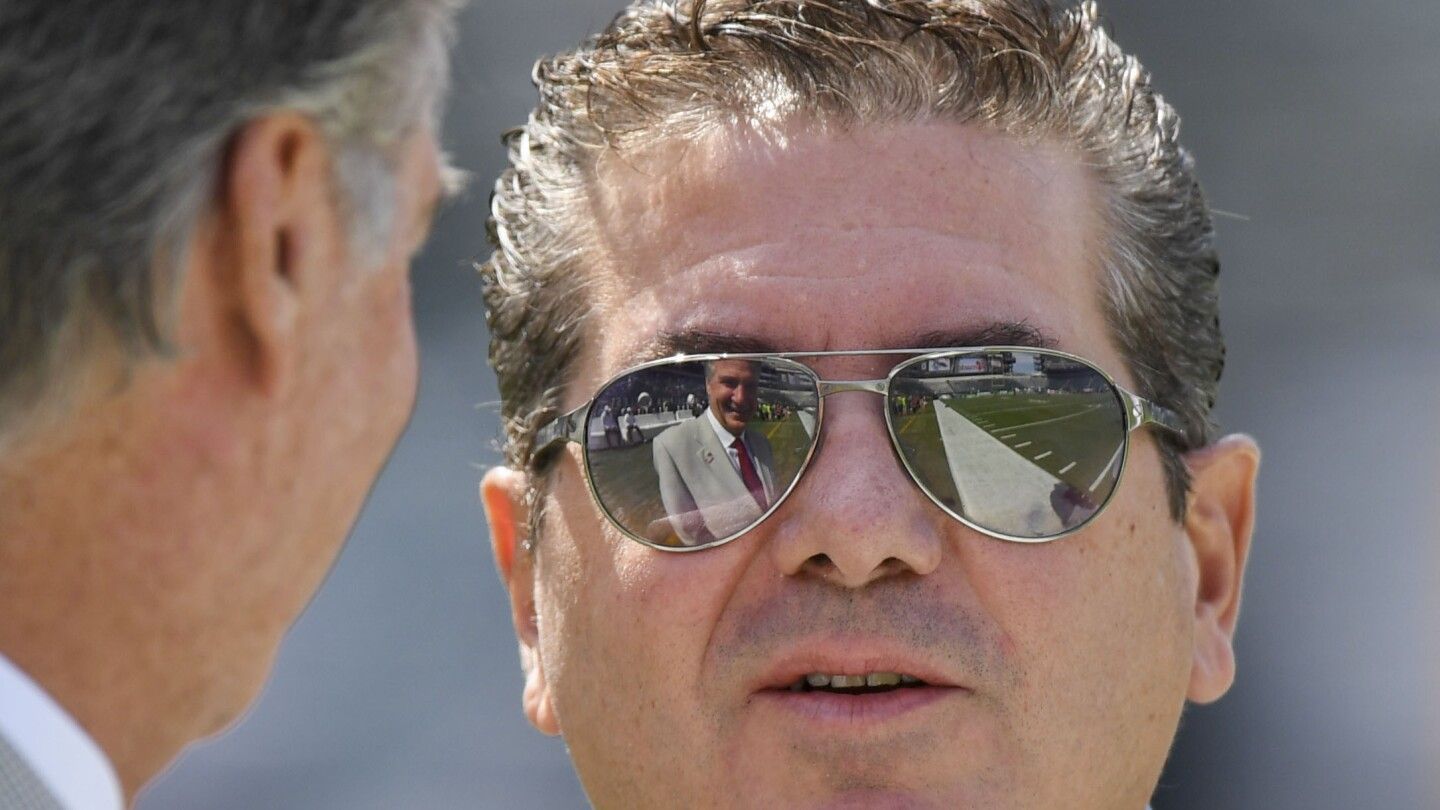 "Serious" issues complicate final legal negotiations between NFL, Daniel Snyder