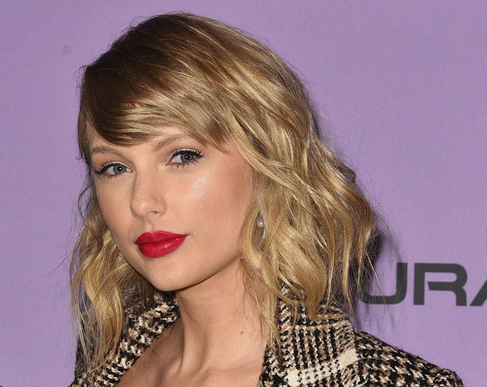 Taylor Swift’s New Vinyl Album Lacks One Thing - Taylor Swift Music