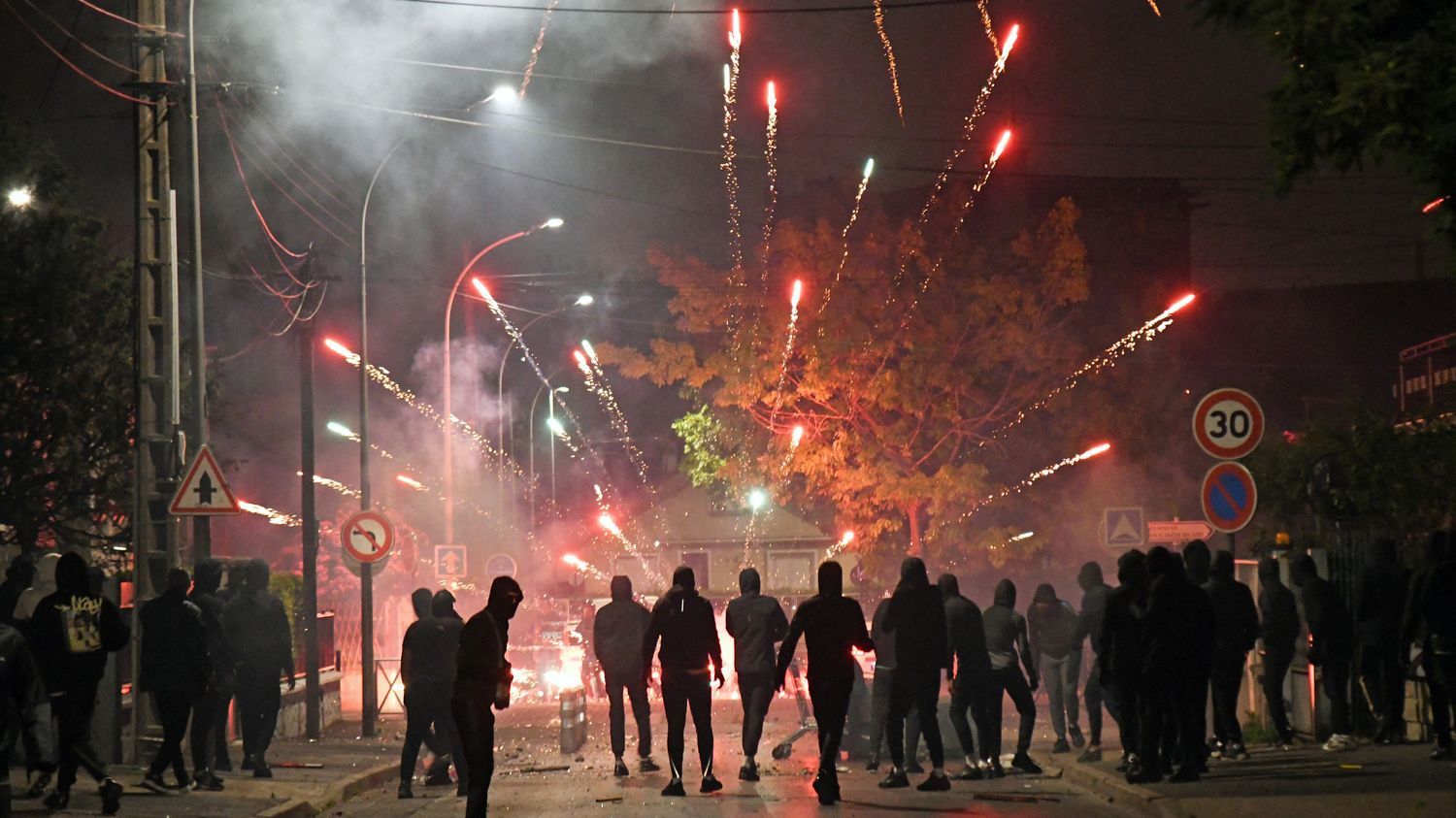 14-Juillet : est-il vraiment impossible d'acheter des mortiers d'artifice en France ?