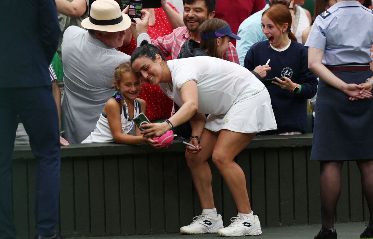 Wimbledon : Ons Jabeur fait plier Sabalenka et jouera une première victoire en Grand Chelem contre Voudrousova