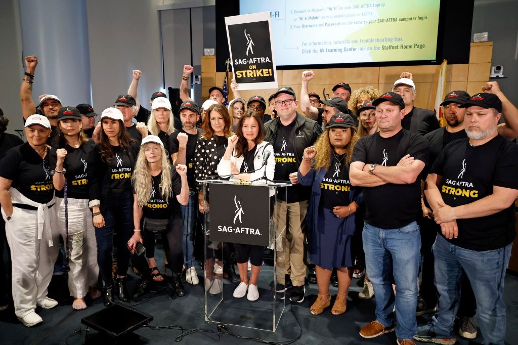 SAG-AFTRA On Strike: Board OKs Its First Walkout Against Film/TV Biz Since 1980