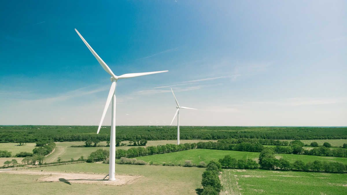 Le nombre d’éoliennes va doubler en Pays de la Loire (et ça ne va pas faire plaisir à tout le monde)