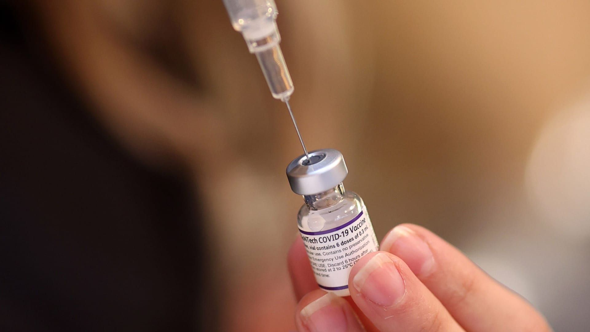 Updated Covid vaccines should have 'reasonable’ prices: HHS