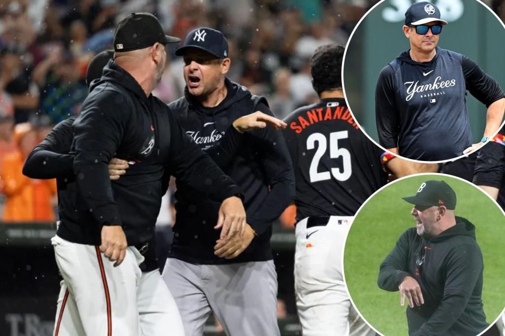 Aaron Boone talked with Brandon Hyde after Yankees-Orioles bench-clearing fracas