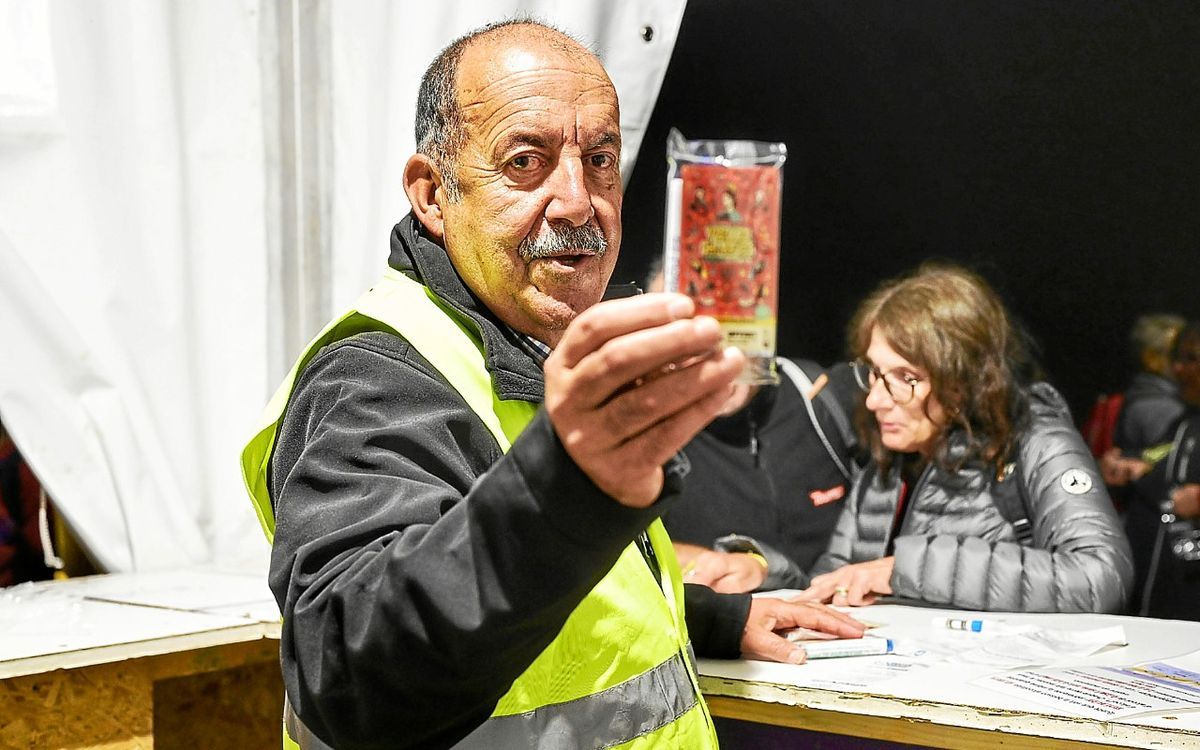 " Il faut 16 heures pour éliminer quatre pintes " : aux Vieilles Charrues, Alain s’assure que tout le monde rentre en vie