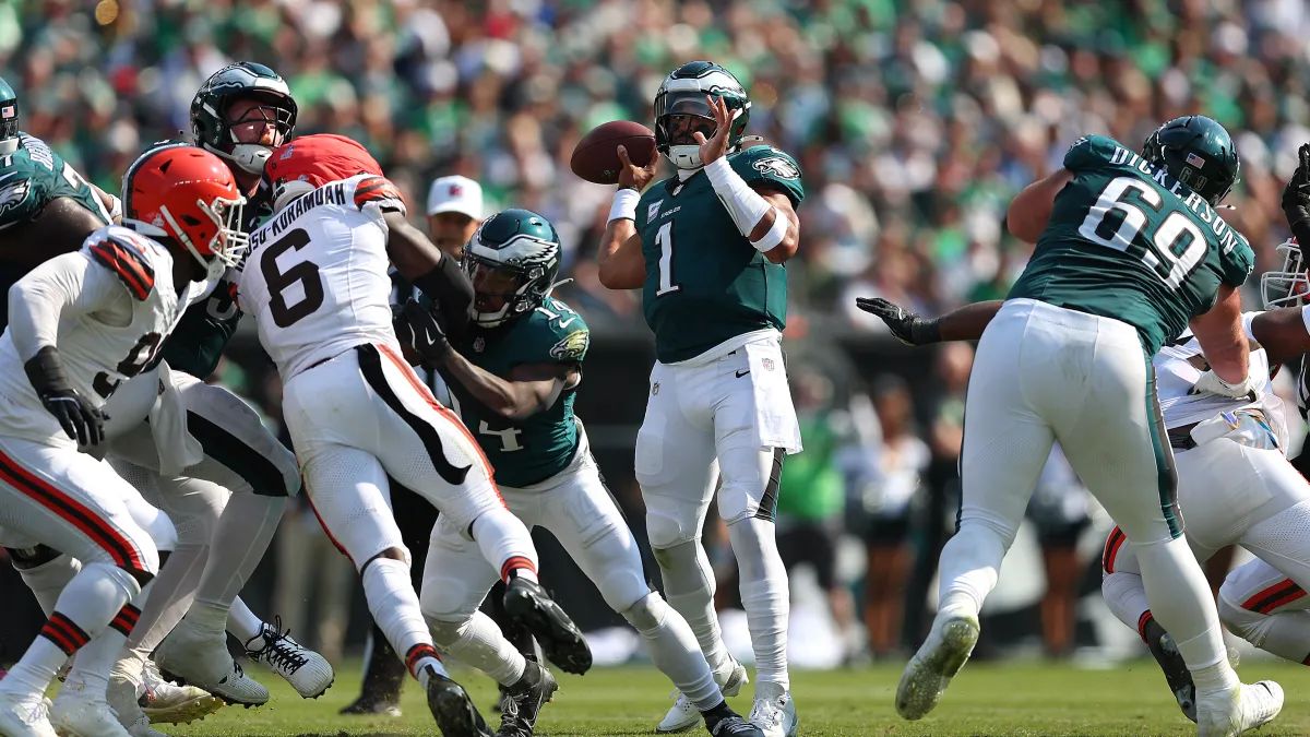 Roob's Observations: Eagles escape with win over hapless Browns