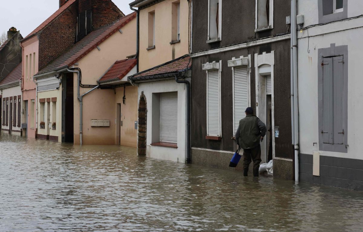 Six départements en vigilance orange crues mardi