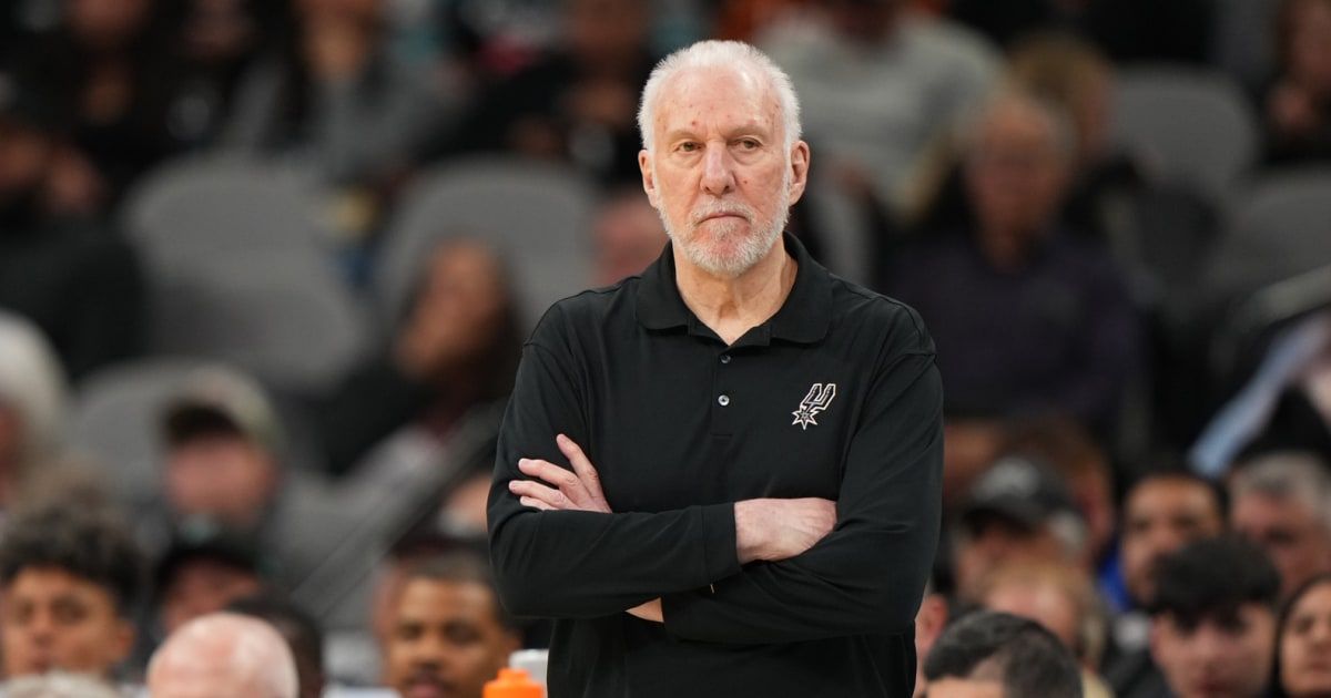 San Antonio Spurs' coach Gregg Popovich suffers mild stroke