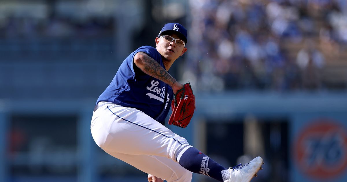 Dodgers Julio Urías settles down, J.D. Martinez homers to beat Padres