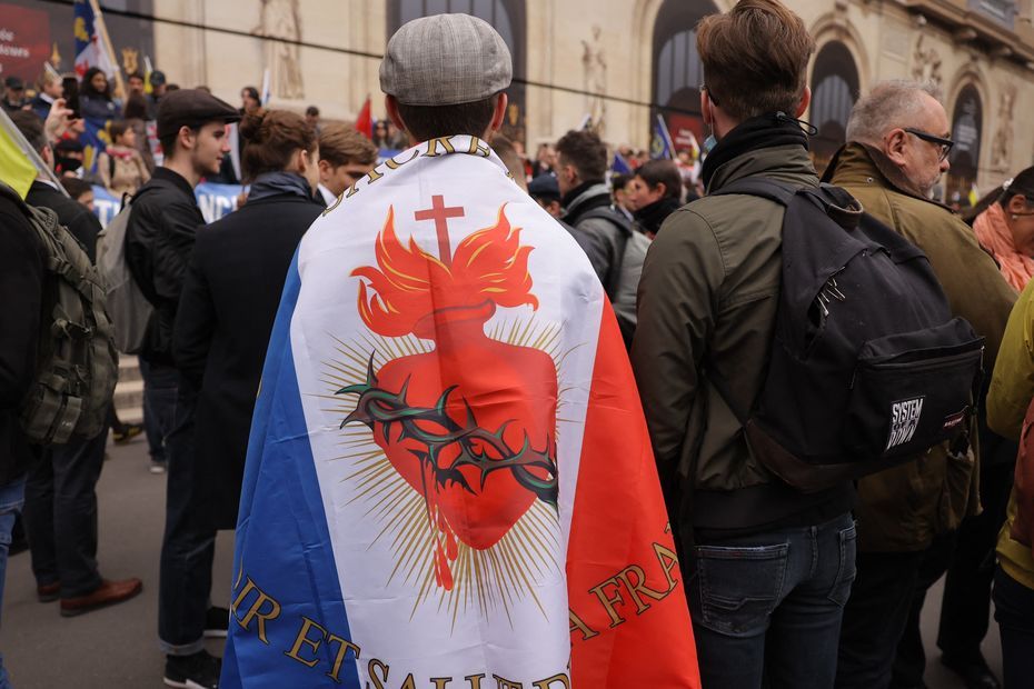 Extrême-droite : l’Action française manifeste à Paris, l’interdiction du rassemblement suspendue par la justice