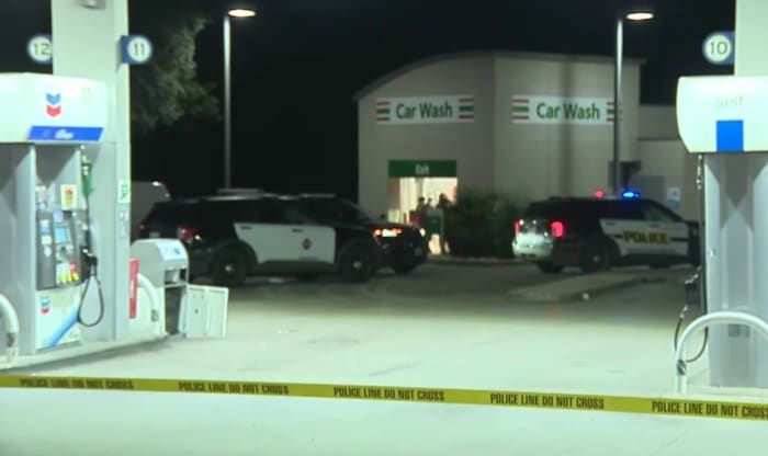 Shooting at Northeast Side car wash leaves 1 dead, 1 detained, SAPD says