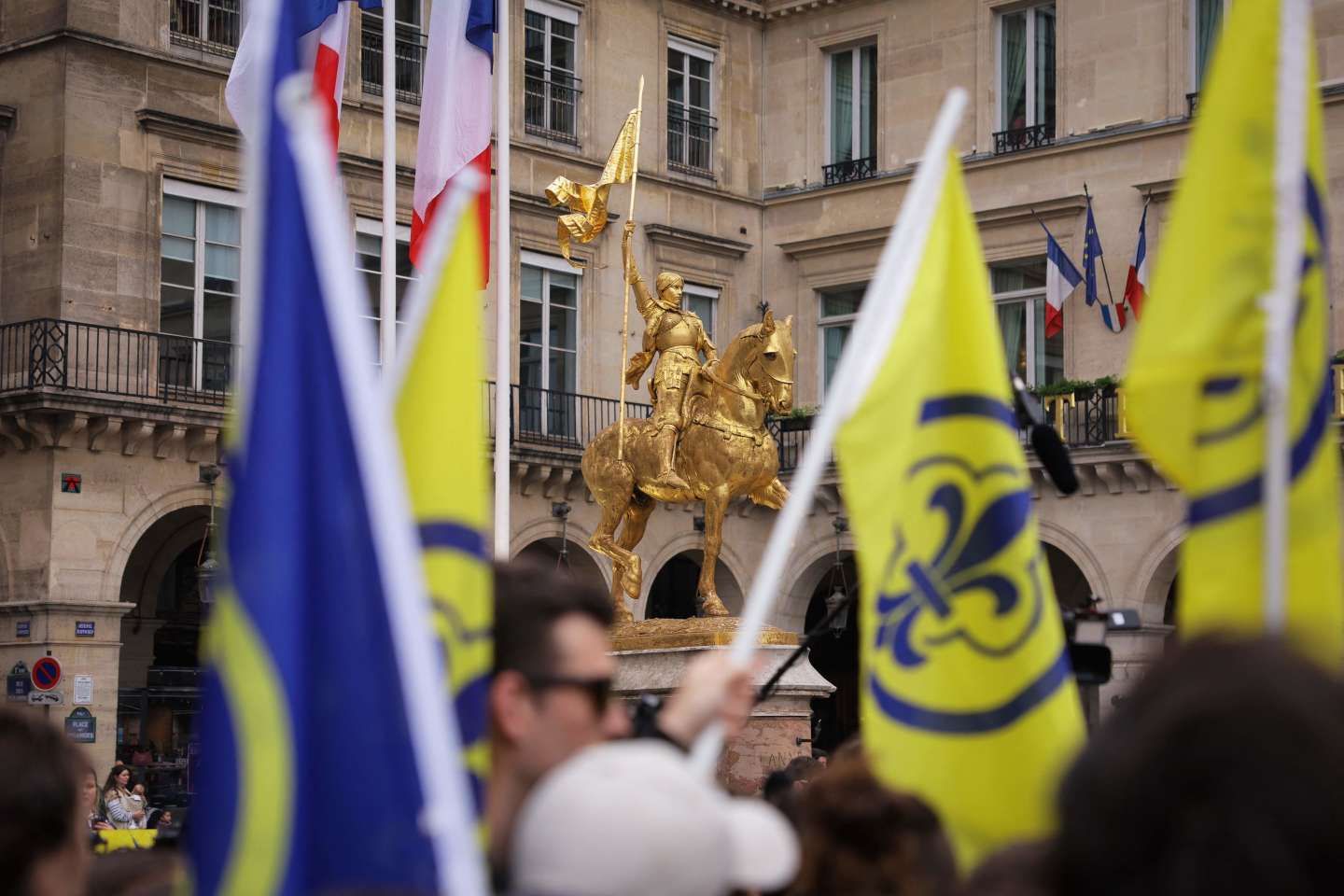 L’Action française a rendu hommage à Jeanne d’Arc, après la levée de l’interdiction de la Préfecture