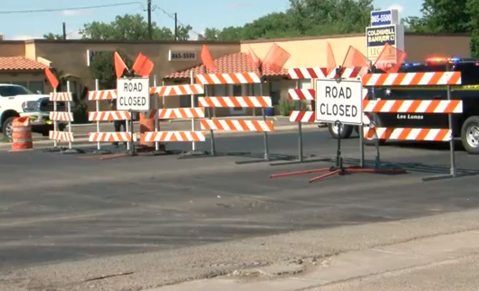 Los Lunas sinkhole closes down Main Street bridge