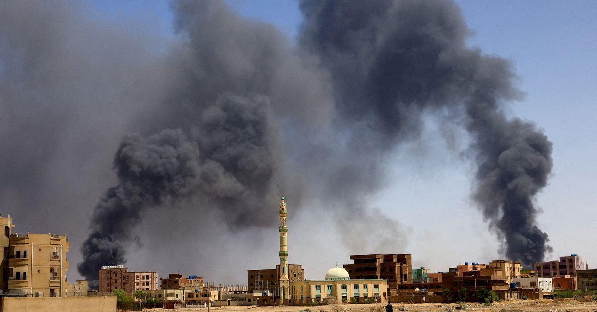 Khartoum under bombardment as Sudan's rivals talk