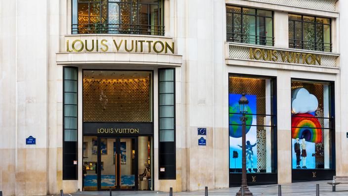 Louis Vuitton atteint la 8e place des marques les plus puissantes du monde