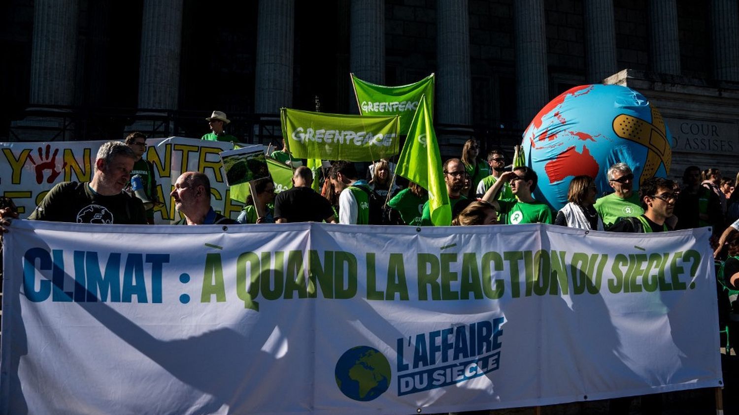 Climat : les ONG de l'Affaire du siècle demandent un milliard d'euros d'astreinte à l'Etat français