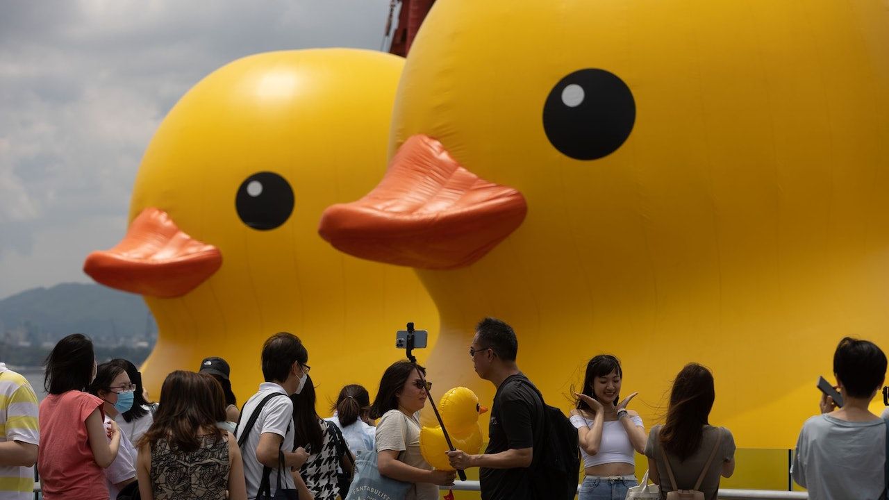 黃鴨熱潮｜楊永杰倡注入中國特色水上旅遊項目 舉辦蘇軾綵燈會