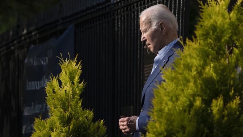 Inside the Biden White House's response to Trump's federal charges