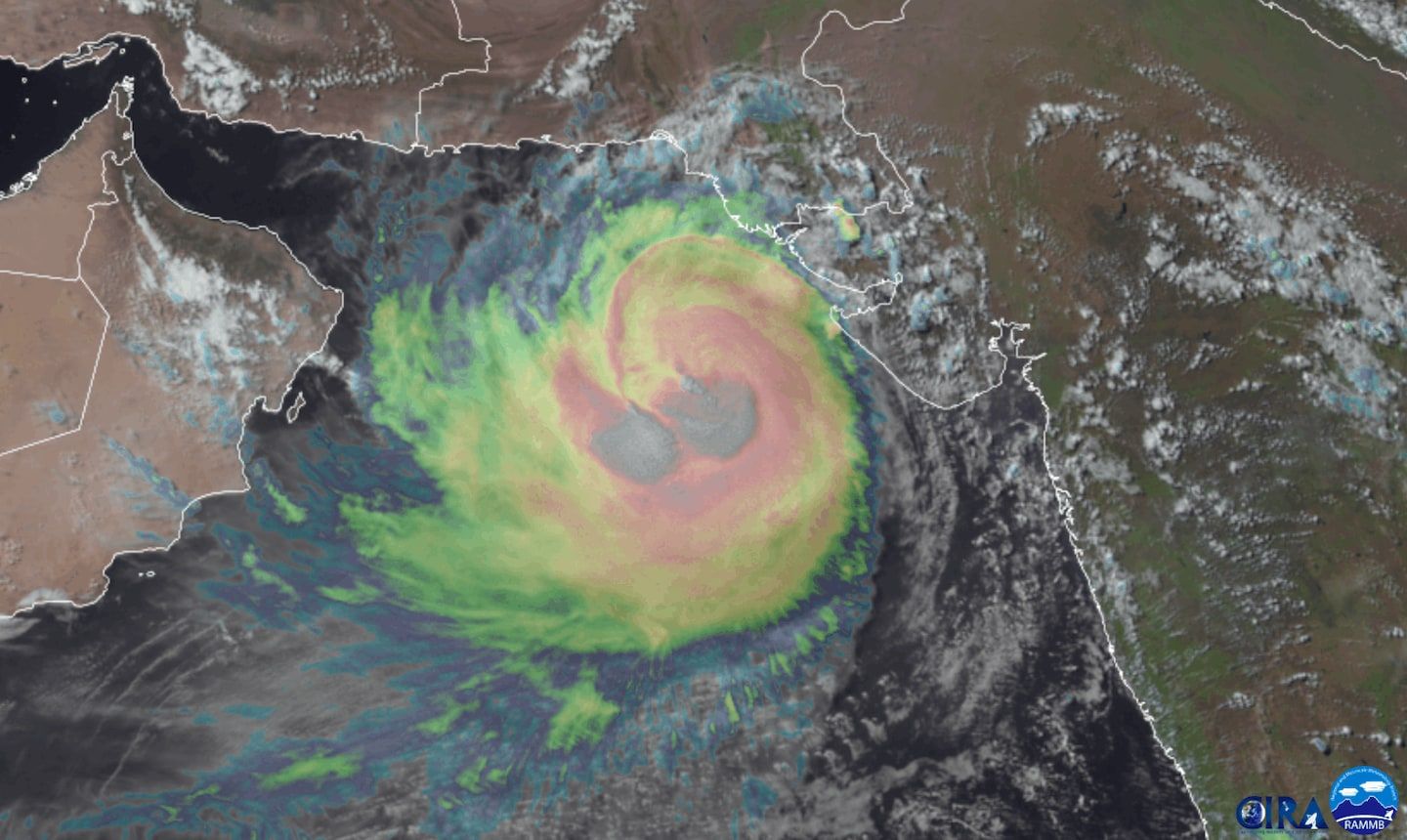 Cyclone Biparjoy approaching landfall near border of India and Pakistan