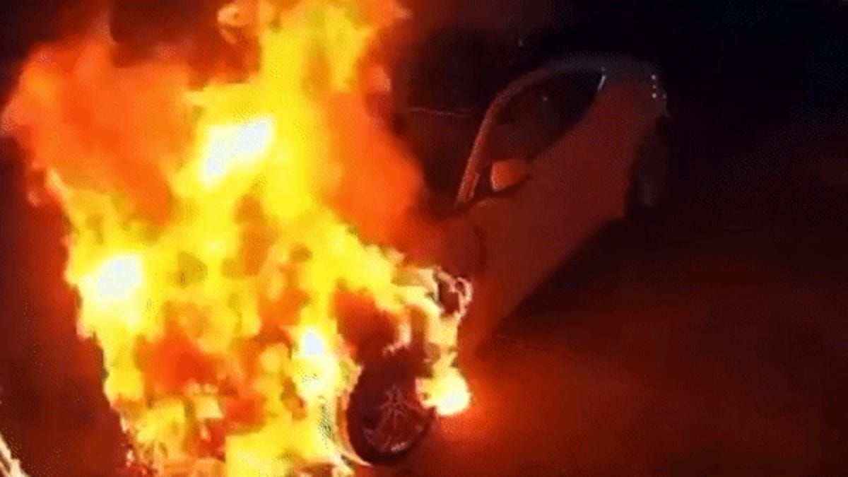 Twitch Streamer’s Car Torched By Viewer Who Drove 700 Miles