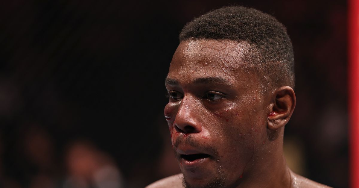 Jamahal Hill relinquishes UFC title after suffering ruptured Achilles in basketball game