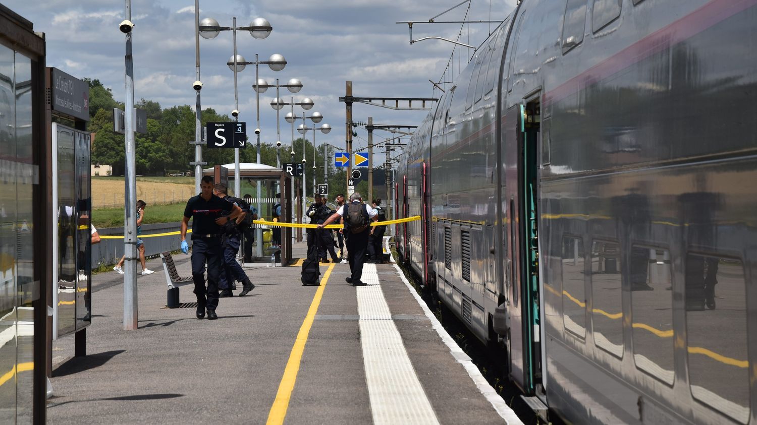 Ce que l'on sait de l'arrestation d'un homme agité dans un TGV Annecy-Paris, durant laquelle un coup de feu a été tiré