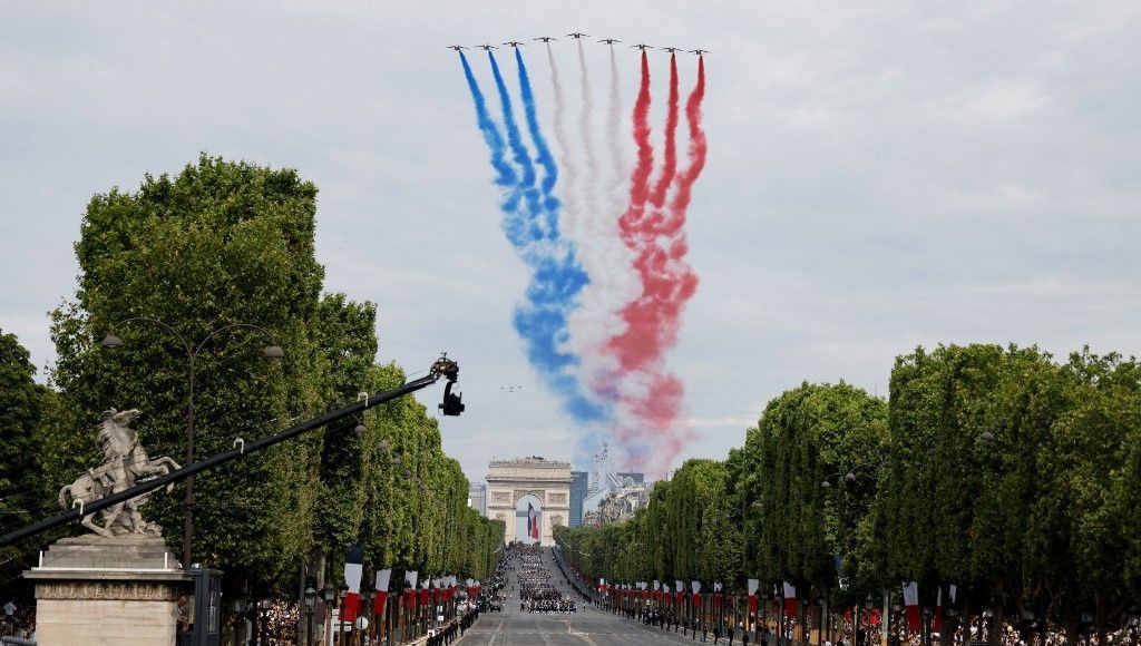 VIDÉOS - 14-Juillet : les moments marquants du défilé militaire sur les Champs-Elysées à Paris