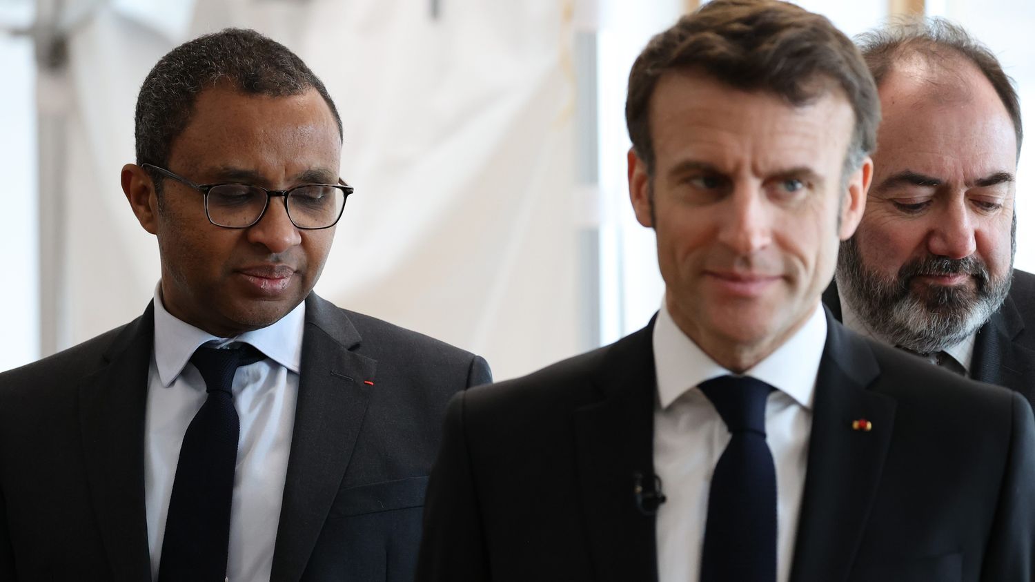 EDITO. Emmanuel Macron défend la liberté d'expression des ministres, après les déclarations de Pap Ndiaye sur CNews