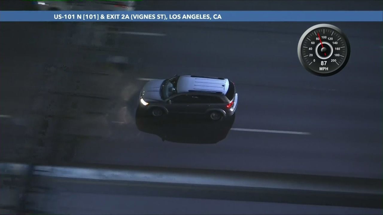 Burglary suspects out of O.C. lead CHP in pursuit into L.A. County