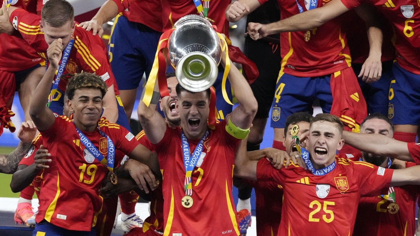 Euro 2024: Spain and England to meet in the final in front of Prince William and King Felipe