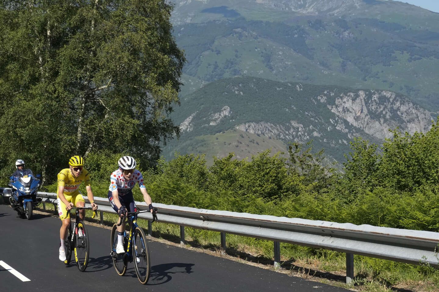 Tour de France 2024 : les performances de Tadej Pogacar et Jonas Vingegaard amusent le reste du peloton