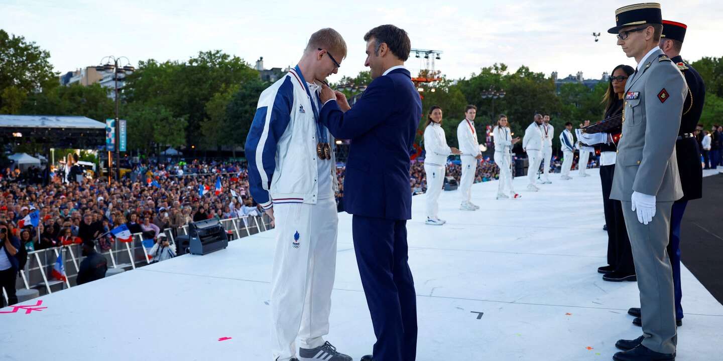 En direct, Parade des champions : Teddy Riner, Félix Lebrun, Aurélie Aubert, Léon Marchand… les médaillés de Paris 2024 décorés de l’un des deux ordres nationaux