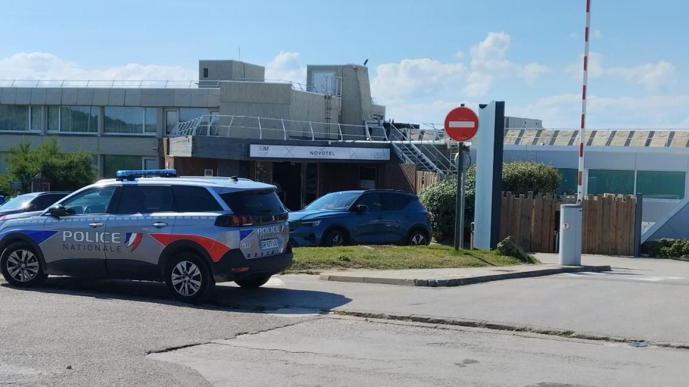 L’épouse de l’écrivain Milan Kundera retrouvée morte dans une chambre d’hôtel au Touquet