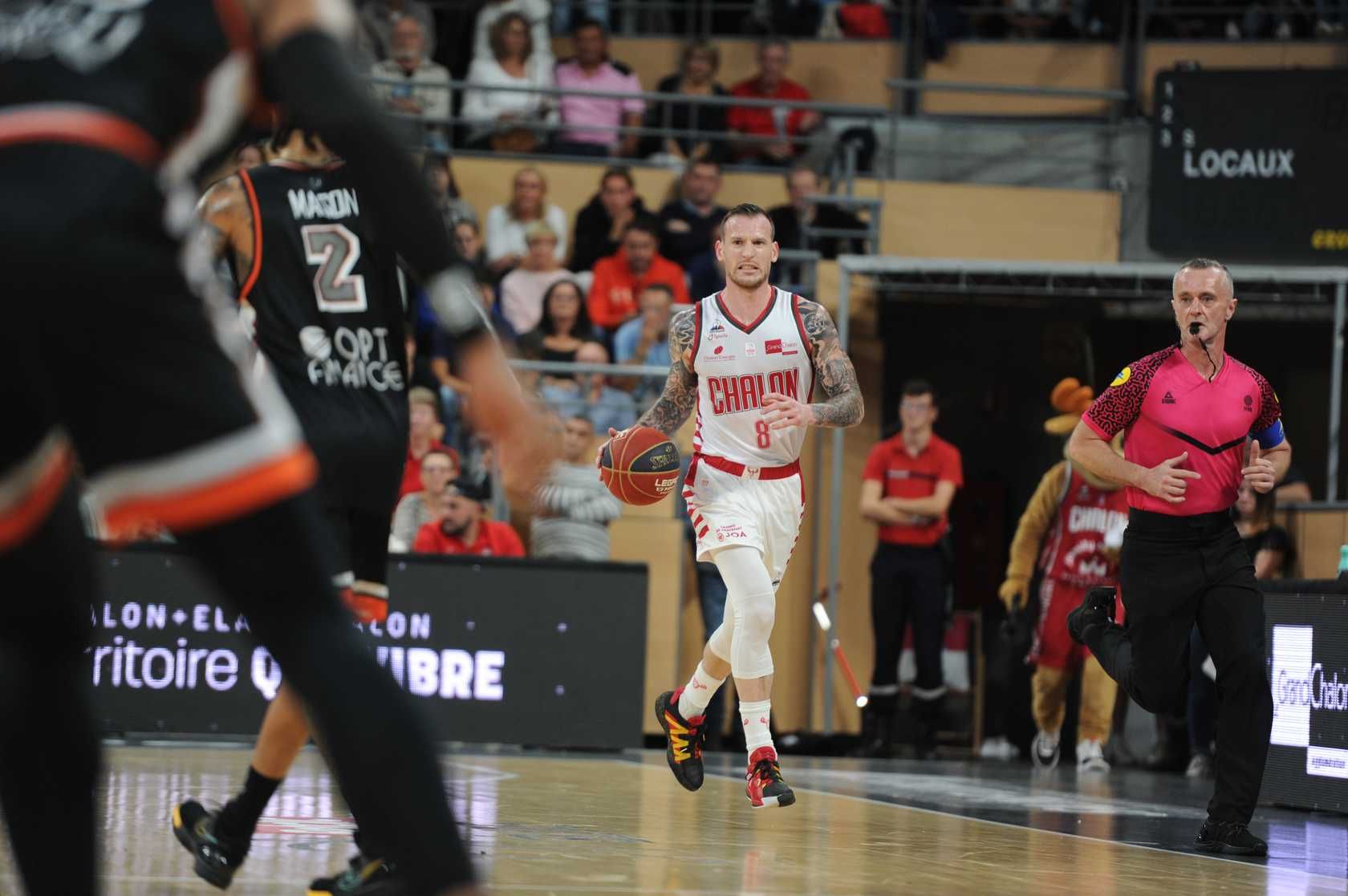 Gravelines-Dunkerque continue de couler, Antoine Eito et l'Elan Chalon s'offrent Le Mans