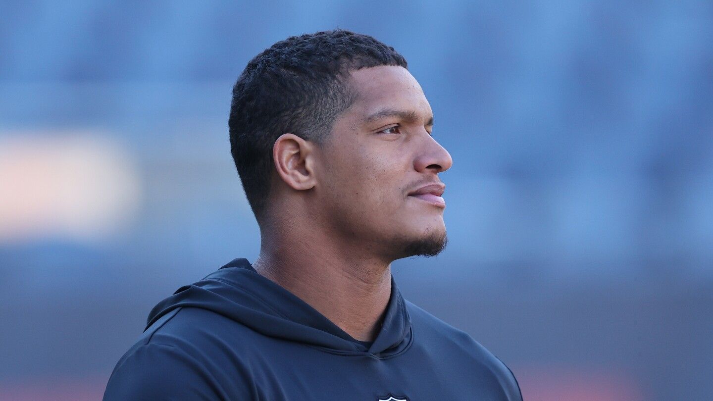 Raiders cut Isaac Rochell after claiming Jack Jones