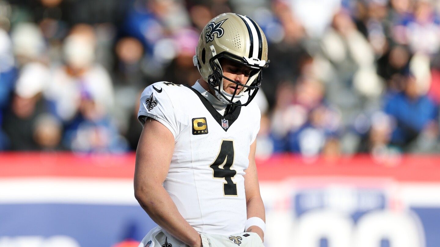 Saints rule out QB Derek Carr