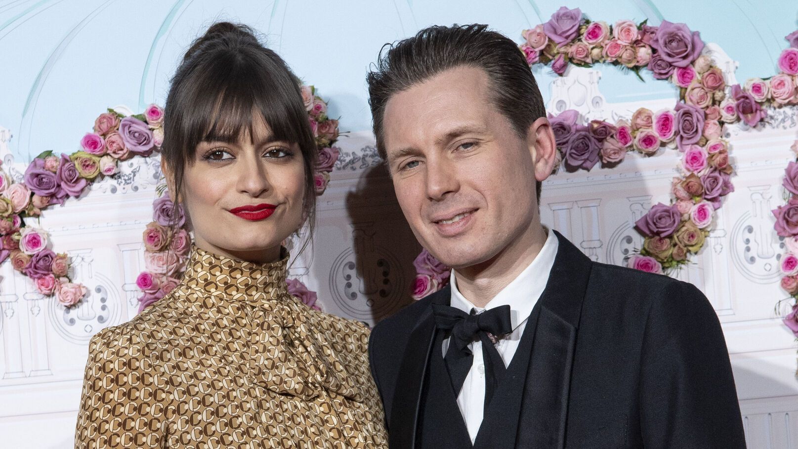 Clara Luciani enceinte : Alex Kapranos, le futur papa, réagit et c'est très second degré