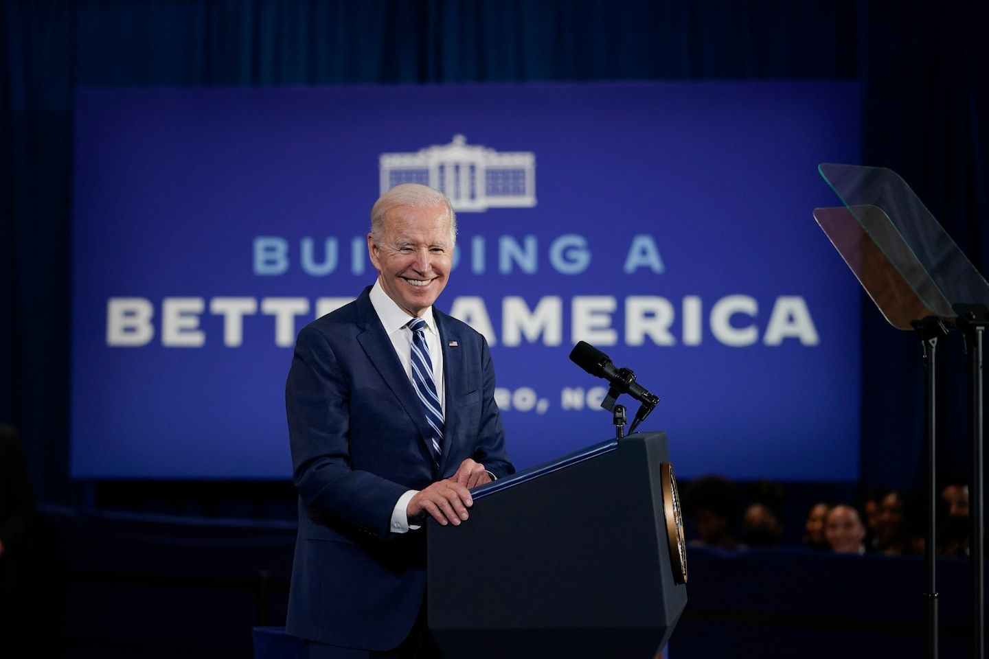 Biden team aims to compete in North Carolina, test ground in Florida