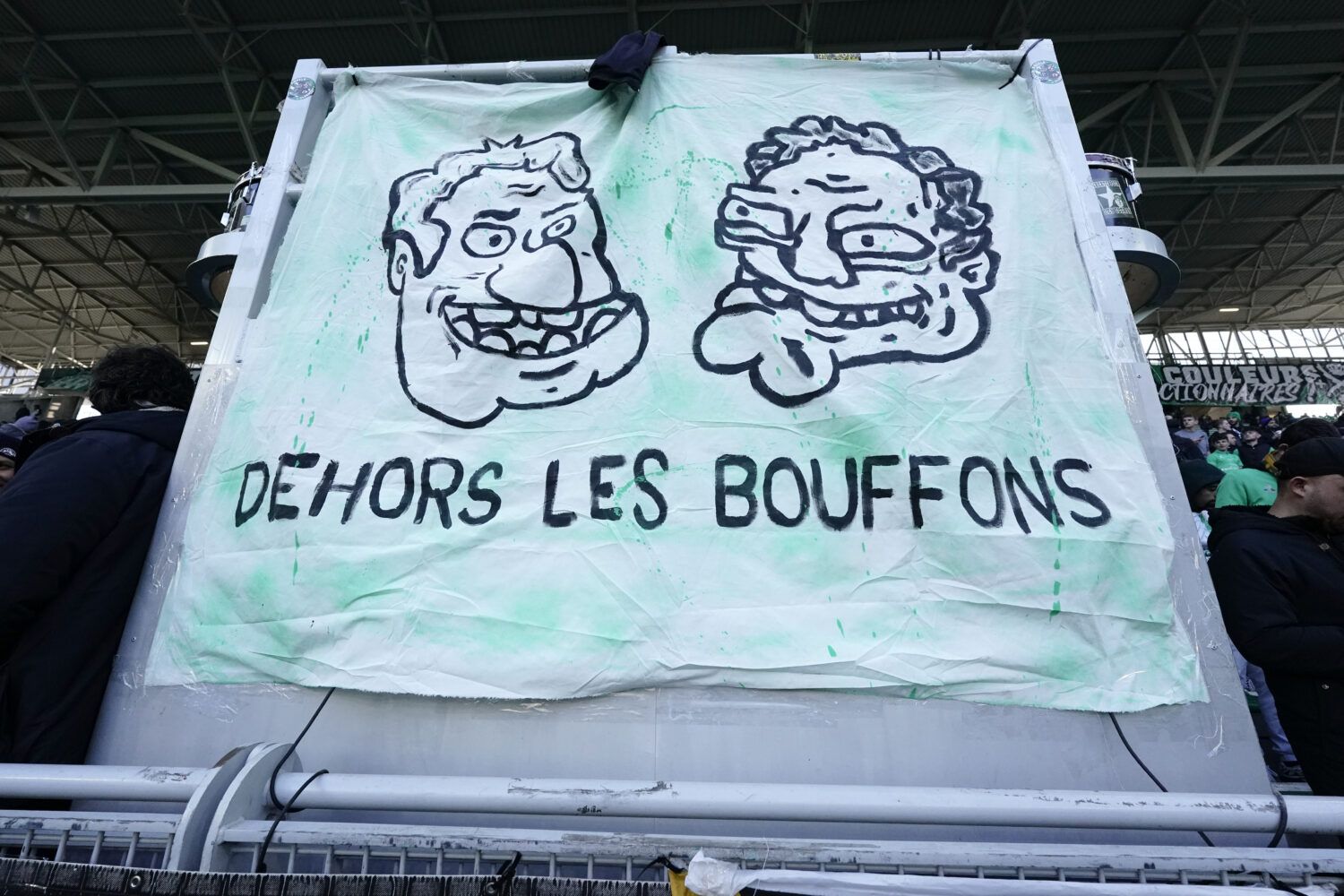 Vente ASSE : Des supporters partagés pour l'avenir des Verts