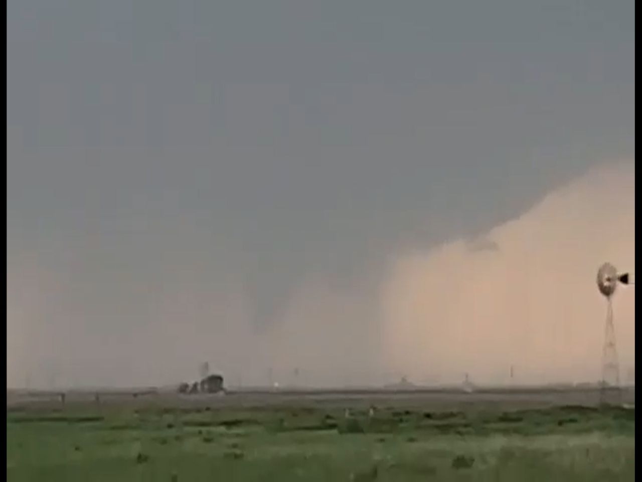 NWS Amarillo confirms tornado north of Perryton