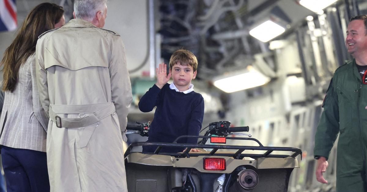 L’apparition (encore) mémorable du prince Louis, en visite avec Kate et William sur une base aérienne